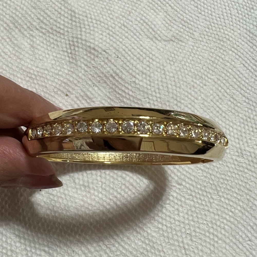 Beautiful gold plated with CZ bracelet